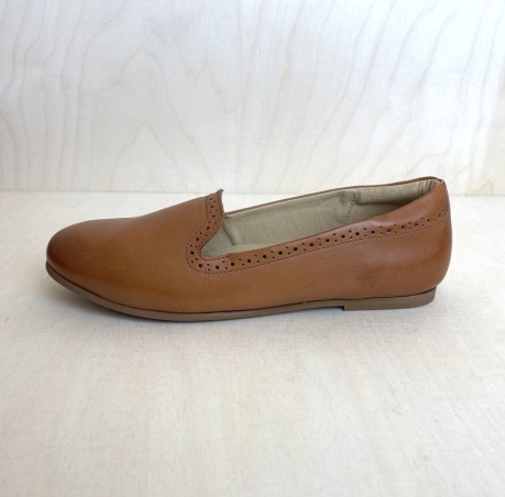 YOUNG SOLES Sindy Leather Tan Burnished