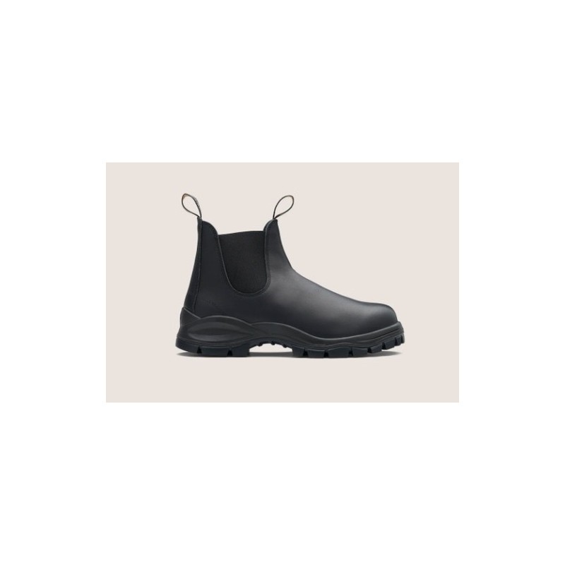 BLUNDSTONE 2240 Lug Boot Black