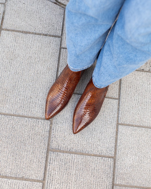 ZOI Z2540/003 Mini Croc Cognac