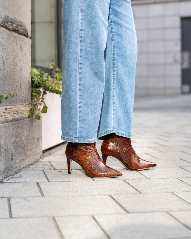 ZOI Z2510/002 Mini Croc Cognac