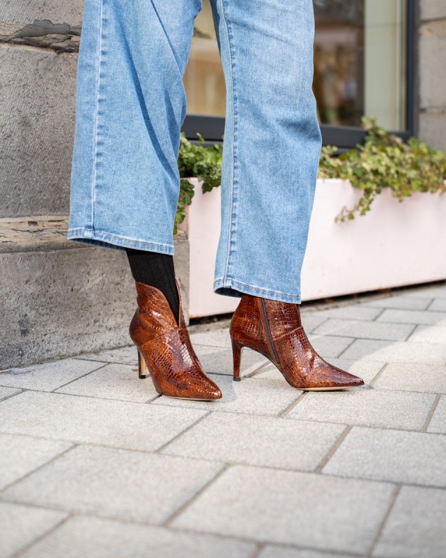 ZOI Z2510/002 Mini Croc Cognac