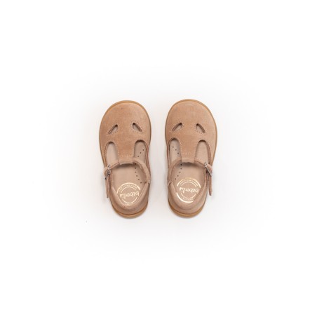BEBERLIS Salomé 23740 London Cheyenne
