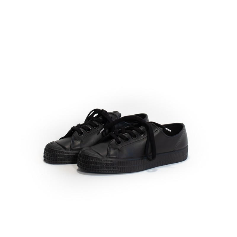 NOVESTA Star Master Leather Black