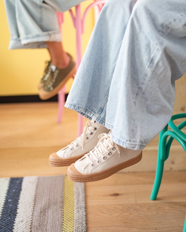 NOVESTA STAR Dribble Beige/Transparent